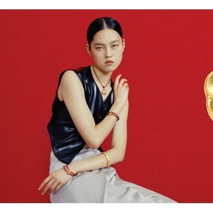 (一身风华)一生风华的寓意和象征，穿越岁月，闪耀不灭的光芒