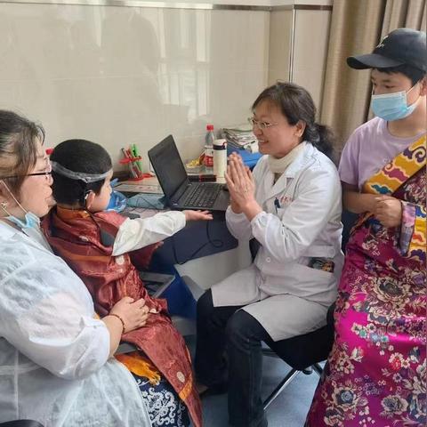 守护人电视剧剧情介绍：一段医者简单、激情和纠结交织的革命和爱情之路