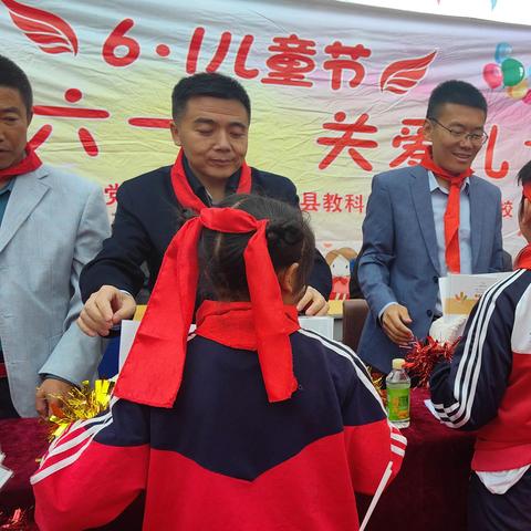 (明星养成记1.0/安卓中文)明星养成记2：打破桎梏，闪耀舞台