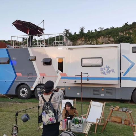 (探索在线)探索最新影视大全电视剧：精彩故事、明星阵容一网打尽